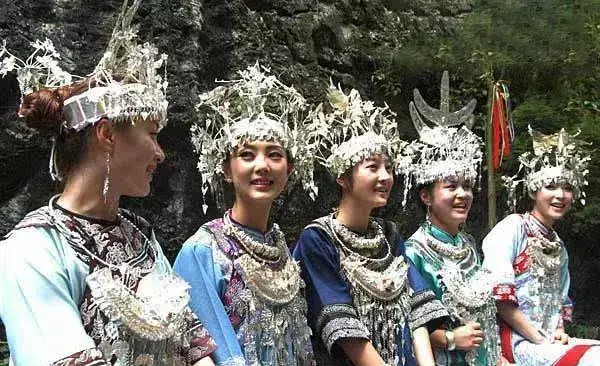 水族是56个民族之一吗(7)