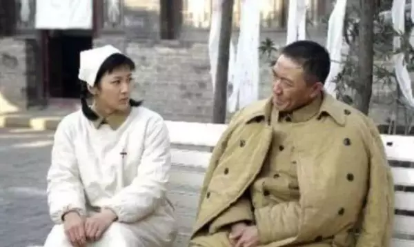 演员孔宋今是谁的女儿(53)
