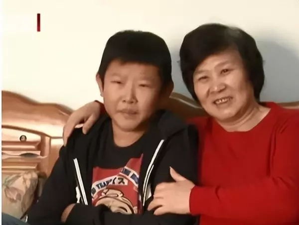 侯翔有儿女吗(7)