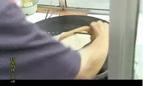 杨光的快乐生活被算命的骗买彩票(5)