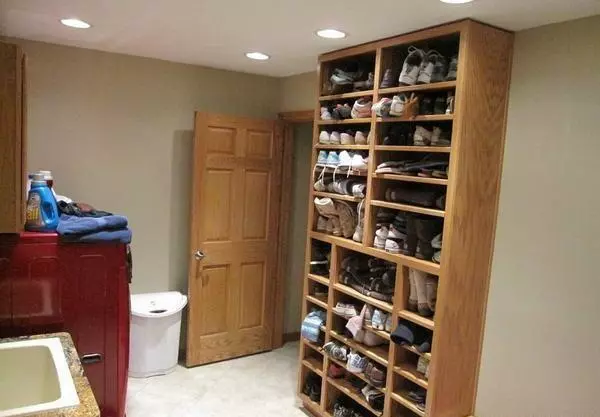 别人的旧鞋放你家里会影响运势吗(1)