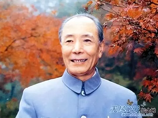 2001年11月29日是什么星座农历(10)