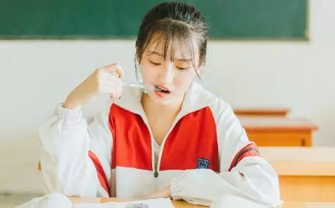 梦见好看的大鸟预兆什么意思周公解梦女人(3)