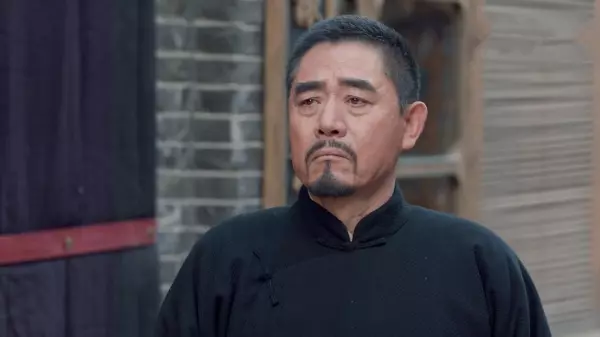 国家命运第六集拍桌子的老师是谁扮演的(54)