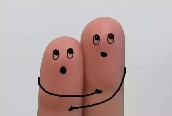 男生手上没有月牙竖条纹代表什么命运呢(1)