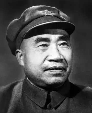 农历1976年腊月二十三卯时的八字命运怎么样(5)