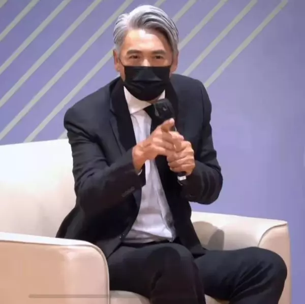 周润发的年龄有多大(1)