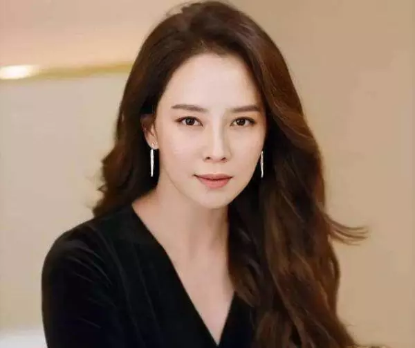 狮子座六月感情第三者运势如何呢女生(5)