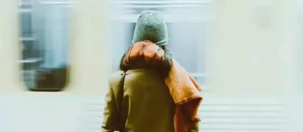 梦见亲人起来向前走什么意思周公解梦女人(2)