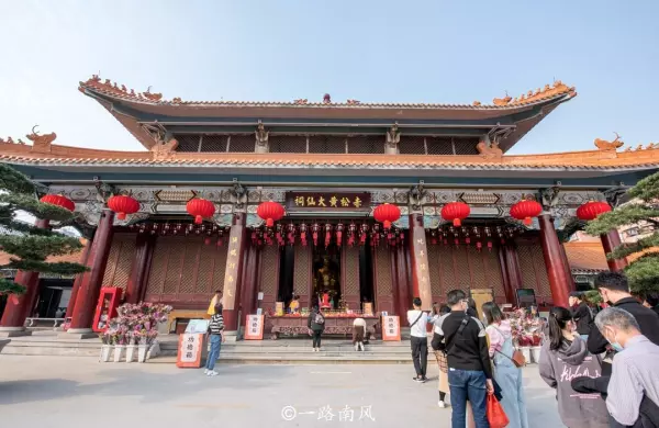 广州黄大仙外面第一家算命的准吗(12)