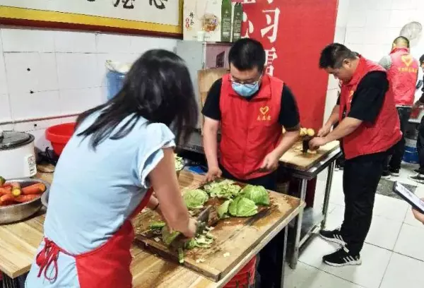 2020年农历八月初八出生的男孩好不好?(5)