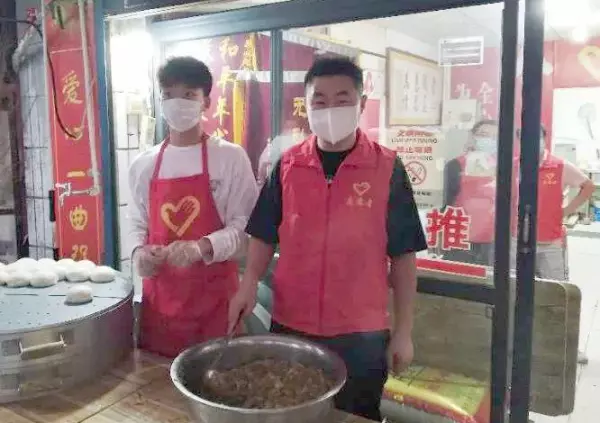 2020年农历八月初八出生的男孩好不好?(7)