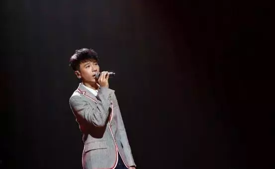 李姓明星名字大全(8)