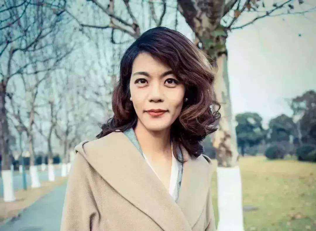 一个53岁终身未婚的女人命运怎么样呢(1)