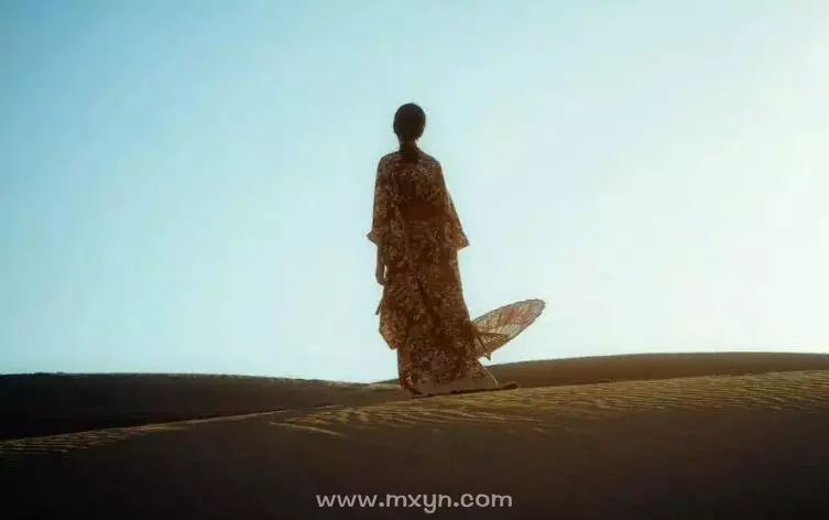 梦见仇人来帮我借钱是什么意思呀周公解梦女人(2)