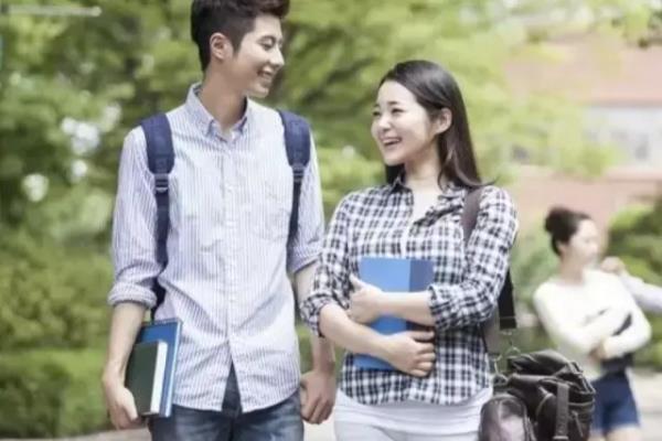 韩国人名字后面加xi是什么意思.