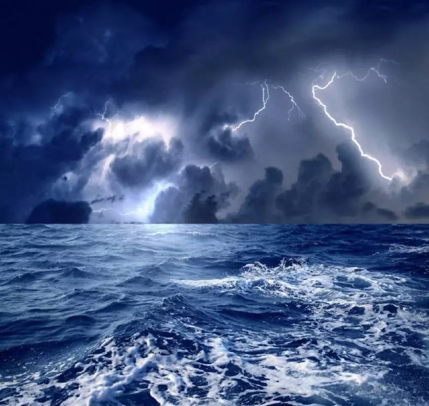 周公解梦梦见台风暴雨是什么意思呢(1)