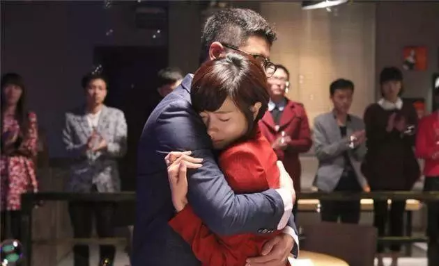 塔罗牌占卜分手后他心里还有我吗(4)