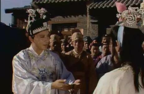 玉带林中挂中预示那个女子的命运(4)